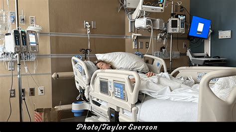 10/18/2021 6:37 AM PT. . Taylor everson injury
